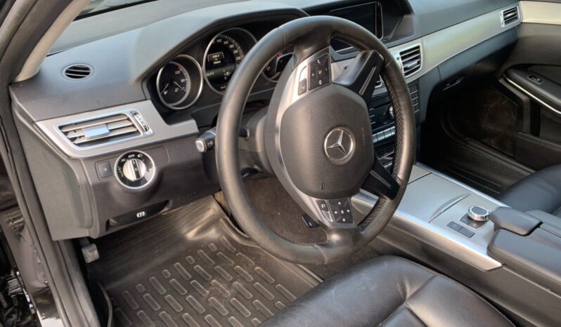 Mercedes Benz E200 Estate full