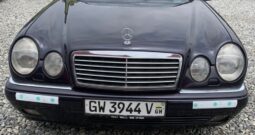 Mercedes Benz E230 Avantgarde  Antique