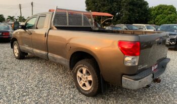 Toyota Tundra extra long 2009 full