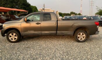 Toyota Tundra extra long 2009 full