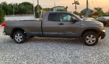 Toyota Tundra extra long 2009 full