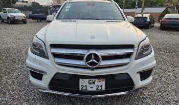 Mercedes Benz GL550 4 Matic full