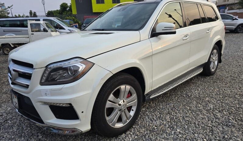 Mercedes Benz GL550 4 Matic full