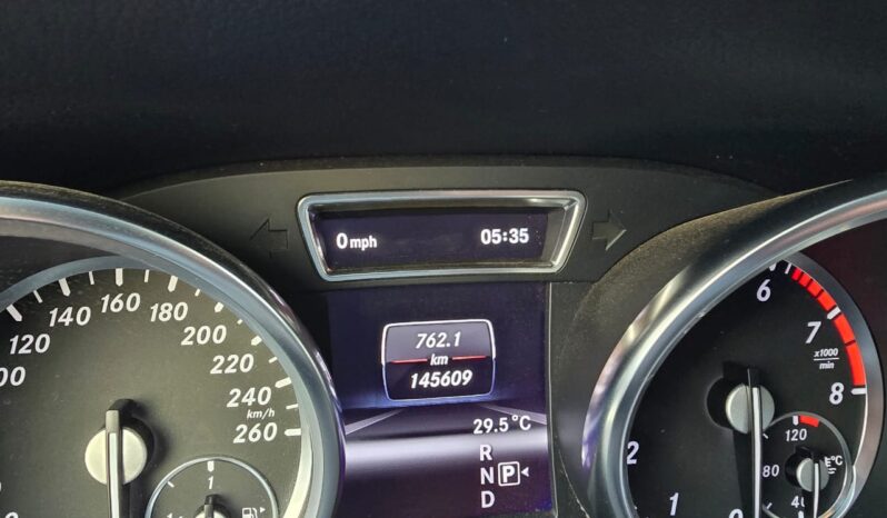 Mercedes Benz GL550 4 Matic full