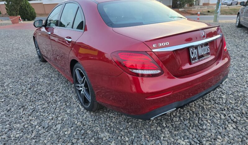 Mercedes Benz E300 full