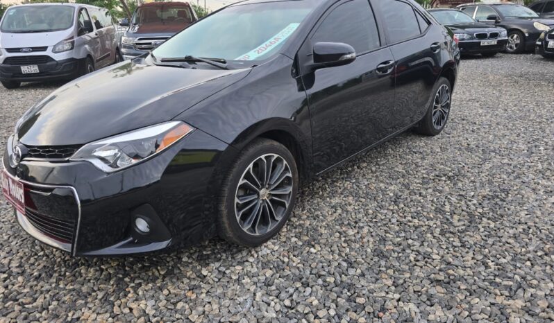 Toyota Corolla’s 2016 Black full