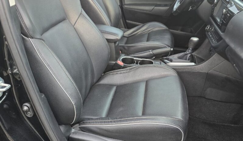 Toyota Corolla’s 2016 Black full