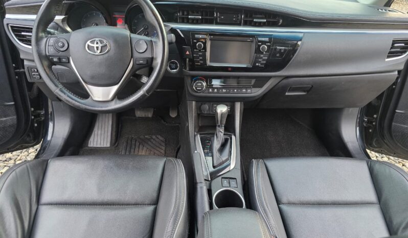 Toyota Corolla’s 2016 Black full
