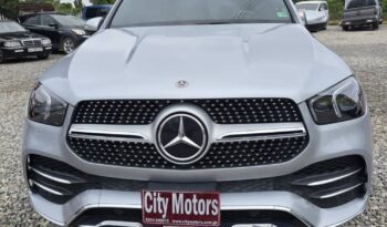 Mercedes Benz GLE 350 4 Matic  2022 full