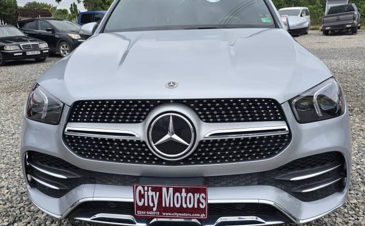 Mercedes Benz GLE 350 4 Matic  2022 full