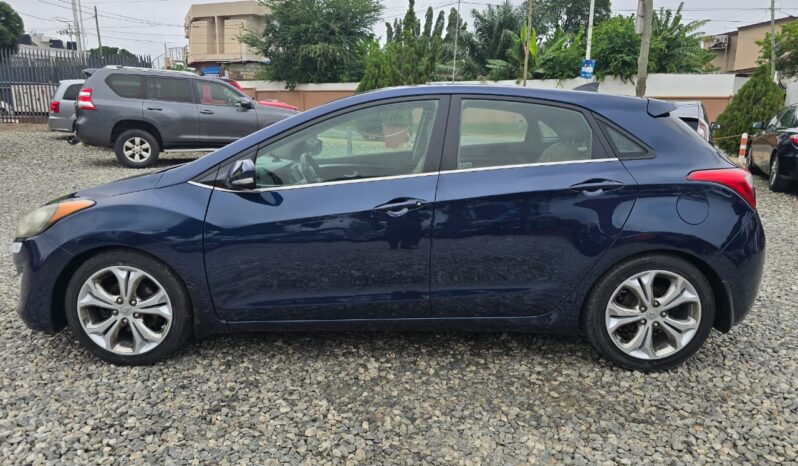 Hyundai Elantra Gt full