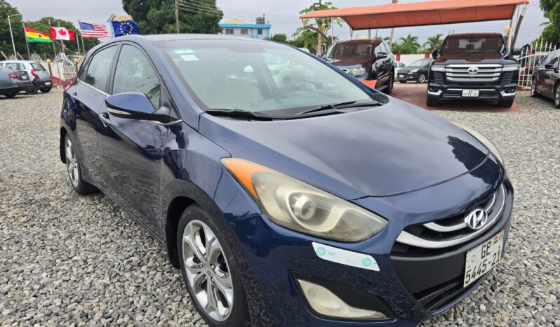 Hyundai Elantra Gt full