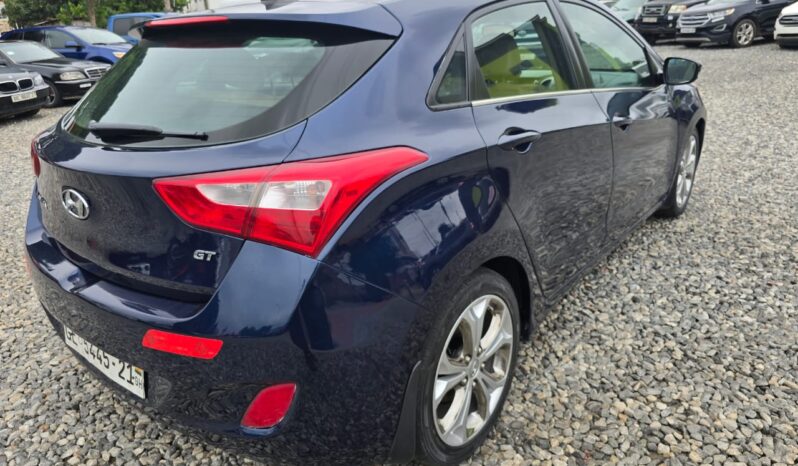 Hyundai Elantra Gt full
