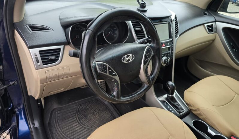 Hyundai Elantra Gt full