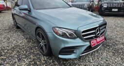 Mercedes Benz E300