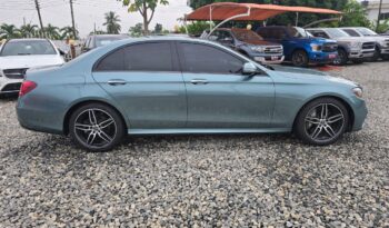 Mercedes Benz E300 full