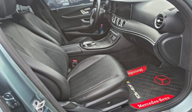 Mercedes Benz E300 full