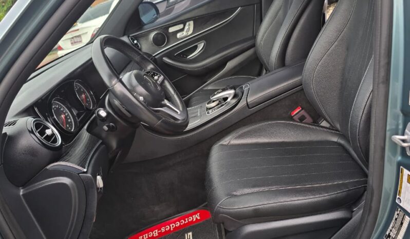 Mercedes Benz E300 full
