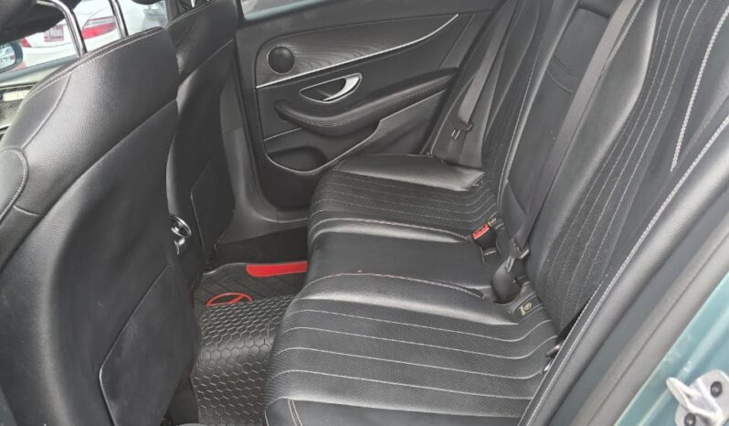 Mercedes Benz E300 full