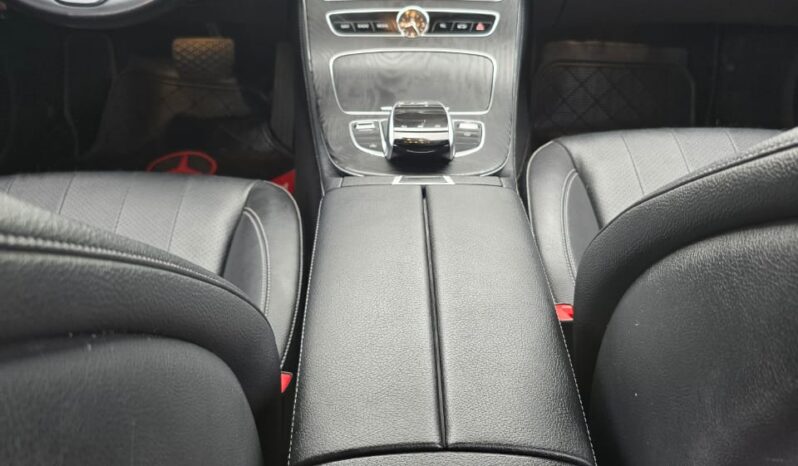Mercedes Benz E300 full