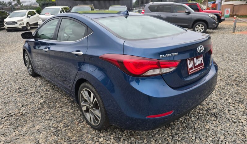 Hyundai Elantra full