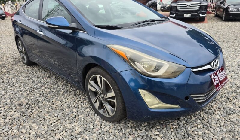 Hyundai Elantra full