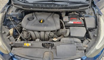 Hyundai Elantra full