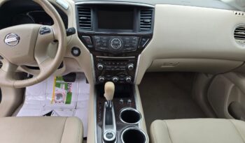 Nissan Pathfinder full