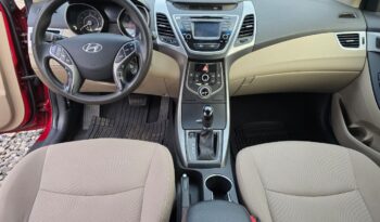 Hyundai Elantra full