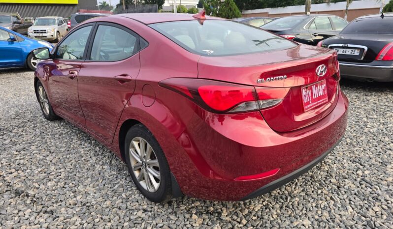 Hyundai Elantra full