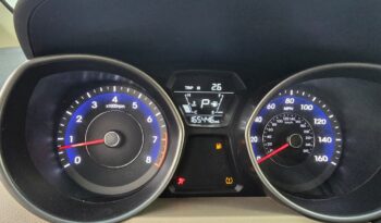 Hyundai Elantra full