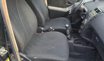 Toyota Yaris full
