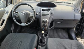 Toyota Yaris full