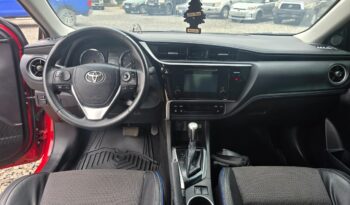 Toyota Corolla SE full