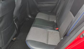 Toyota Corolla SE full