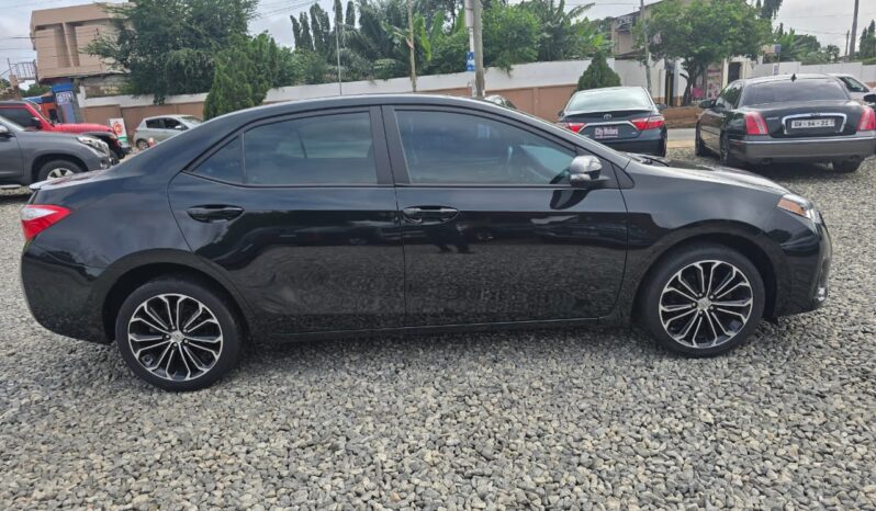 Toyota Corolla, S Black full