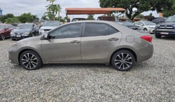Toyota Corolla 2017 LE full