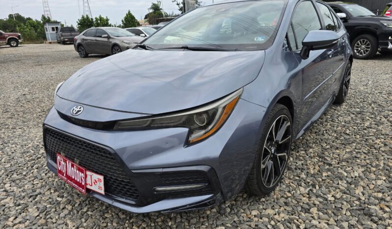 Toyota Corolla 2020 XSE full