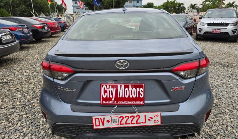 Toyota Corolla 2020 XSE full