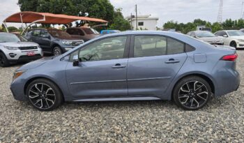 Toyota Corolla 2020 XSE full