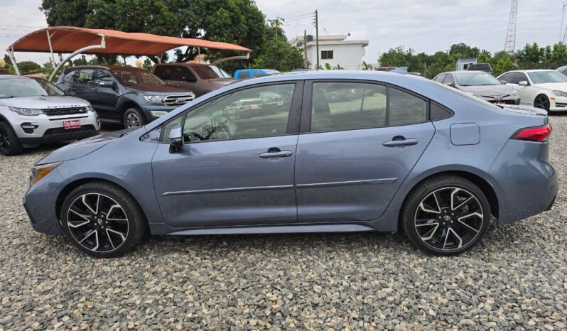 Toyota Corolla 2020 XSE full