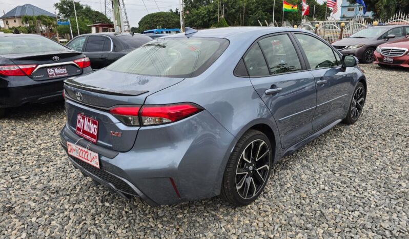 Toyota Corolla 2020 XSE full