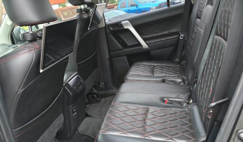 Land Cruiser prado full