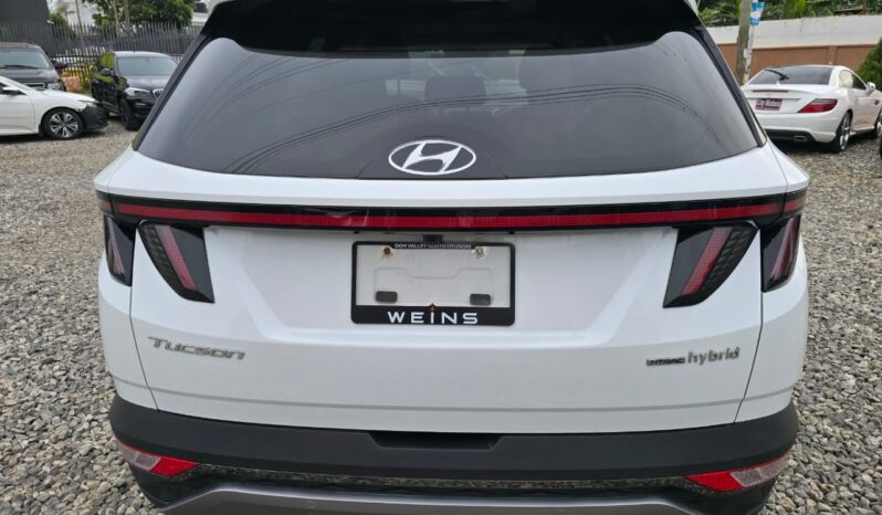 Hyundai Tucson Hybrid full