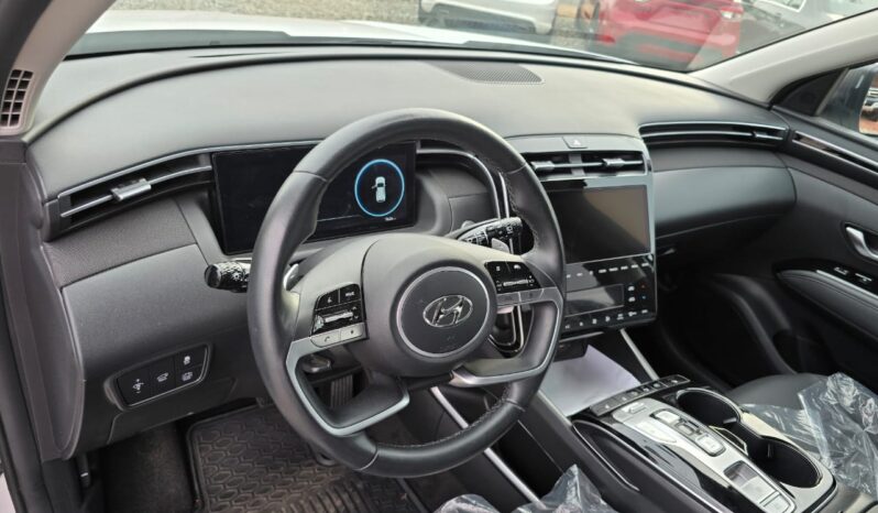 Hyundai Tucson Hybrid full
