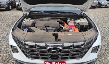 Hyundai Tucson Hybrid full