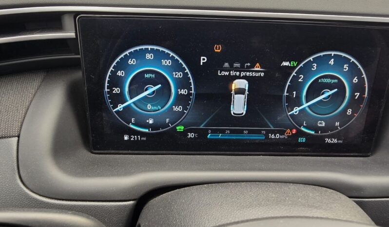 Hyundai Tucson Hybrid full