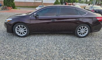 Toyota Avalon Limited full