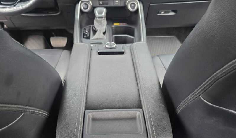 Toyota Grand Highlander sports full
