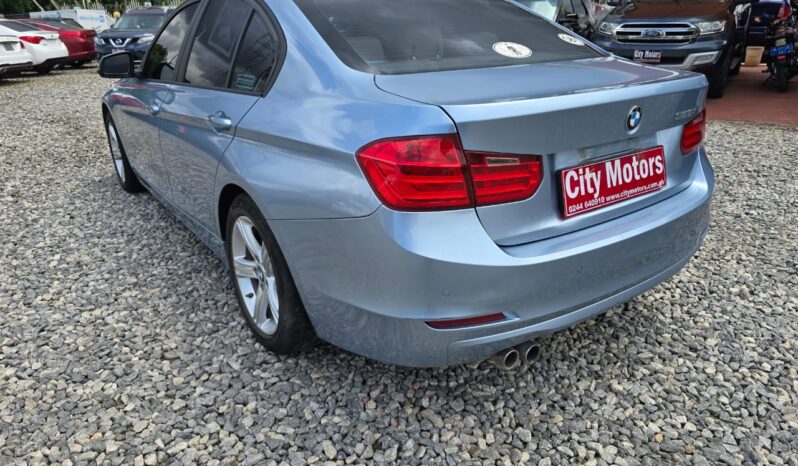 BMW 328i full